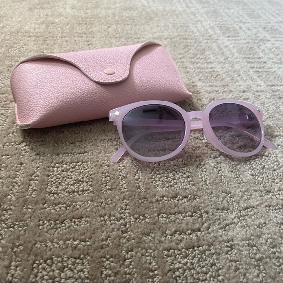 New {Ariana Grange} Lavender Sunglasses - Picture 1 of 12